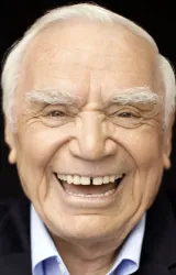 Эрнест Боргнайн