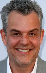 Дэнни Хьюстон